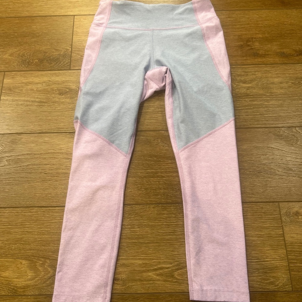 Outdoor Voices TeachSweat Two-Tone Cropped Leggings, Lavender/Blue, Size Small